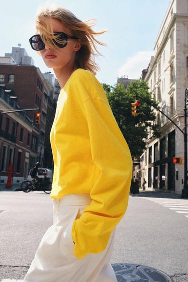COTTON AND LINEN T-SHIRT - Yellow by Zara
