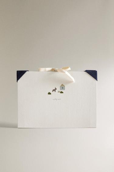 Zara {名称} - {颜色}