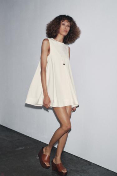 Zara {名称} - {颜色}