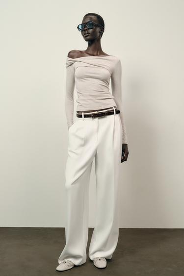 Zara {名称} - {颜色}