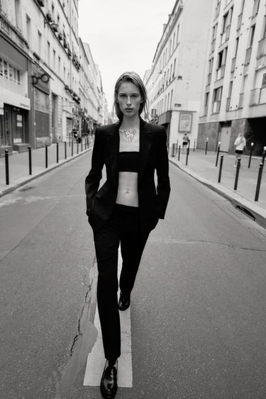 Zara {名称} - {颜色}