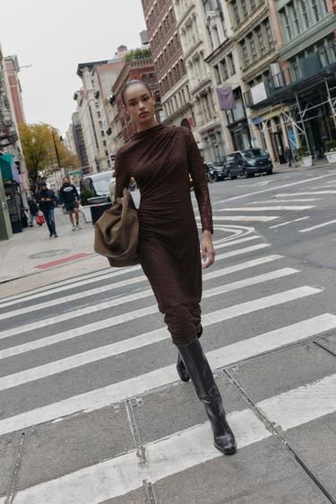 Zara {名称} - {颜色} - 0 图片