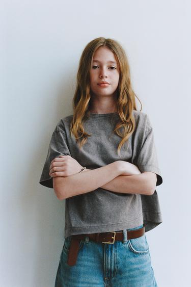 Zara {名称} - {颜色}