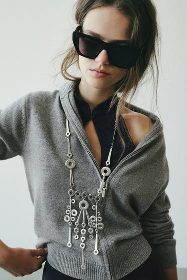 Zara {名称} - {颜色} - 0 图片