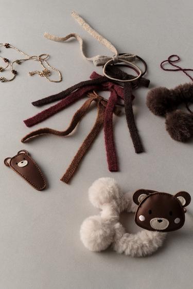 Zara {名称} - {颜色}