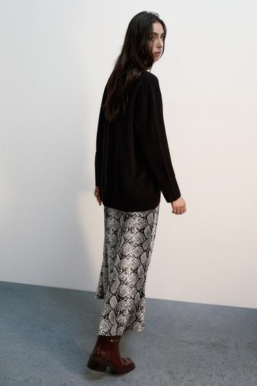 Zara {名称} - {颜色}