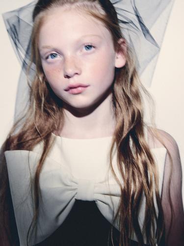 Zara {名称} - {颜色}