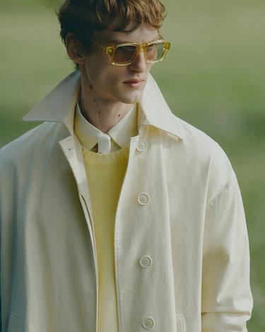 Zara {名称} - {颜色}