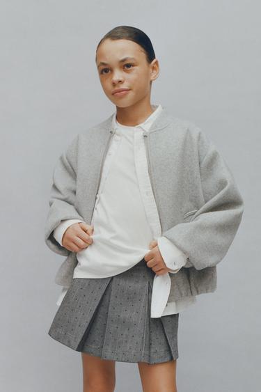 Zara {名称} - {颜色}