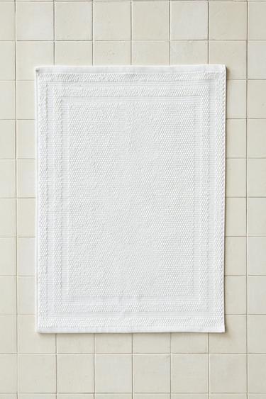 COTTON BATH MAT - White by Zara