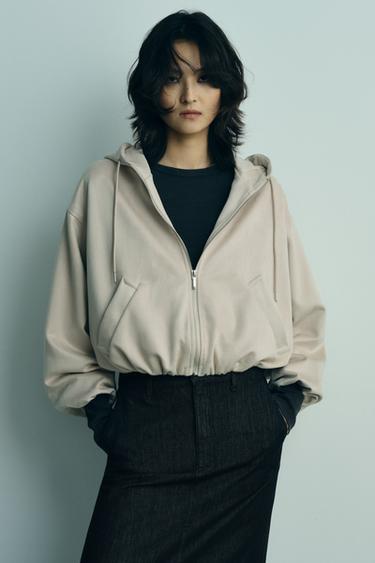 Zara {名称} - {颜色}