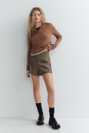 HIGH-WAIST SHORTS WITH BELT LOOPS - brown/white by Zara
