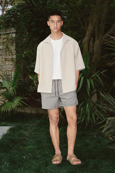 Zara {名称} - {颜色}