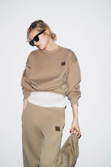 Zara {名称} - {颜色} - 0 图片