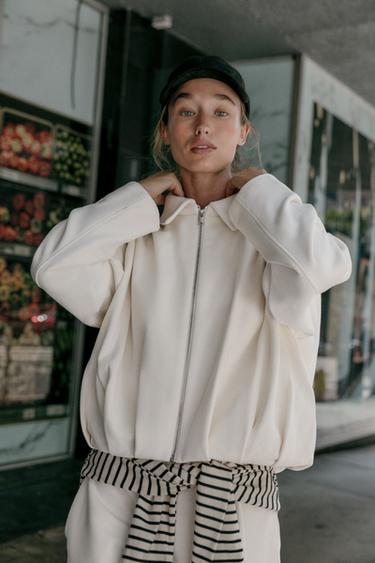 Zara {名称} - {颜色}