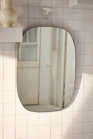 WALL MIRROR WITH ROUND FRAME - Golden by Zara