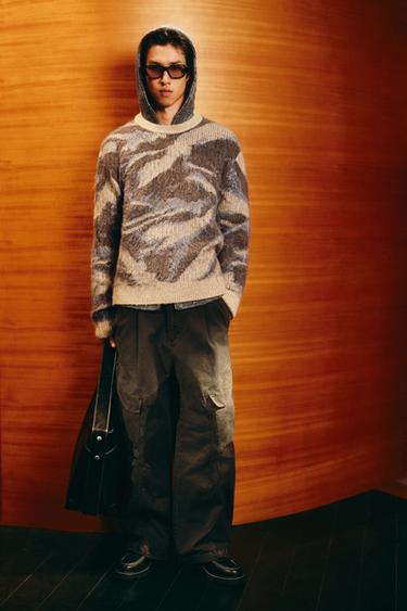 Zara {名称} - {颜色}