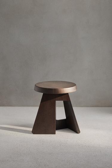 STOOL 03 - Brown by Zara