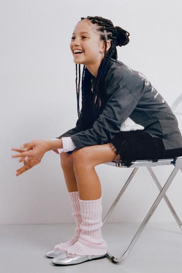 Zara {名称} - {颜色}