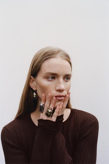 Zara {名称} - {颜色} - 0 图片