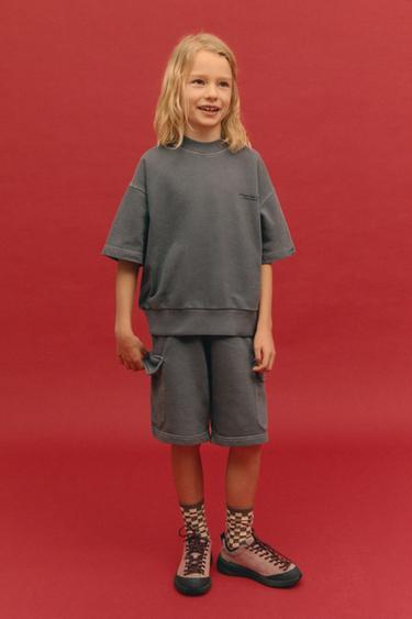 Zara {名称} - {颜色}