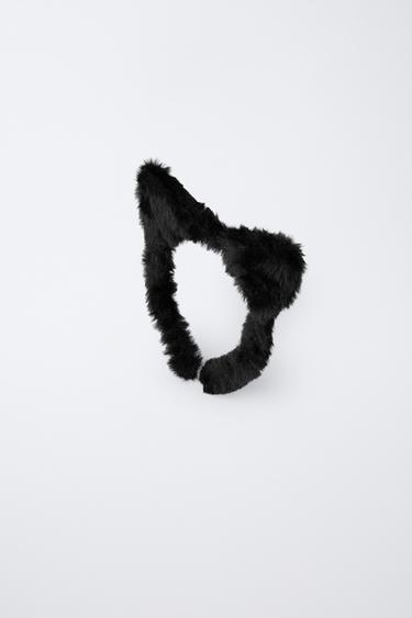 HEADBAND WITH FAUX FUR EARS - Black by Zara