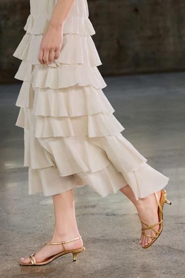 Zara {名称} - {颜色}