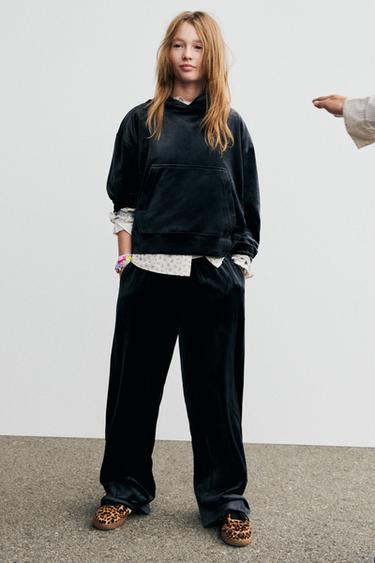 Zara {名称} - {颜色}