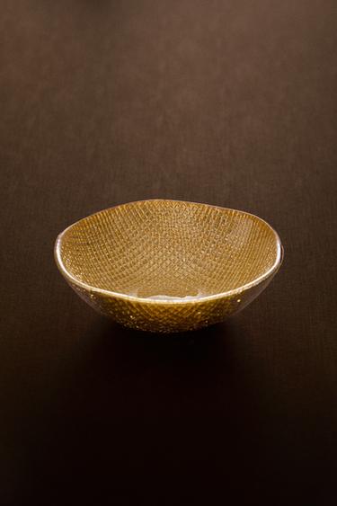 GOLDEN IRREGULAR GLASS BOWL - Gold by Zara
