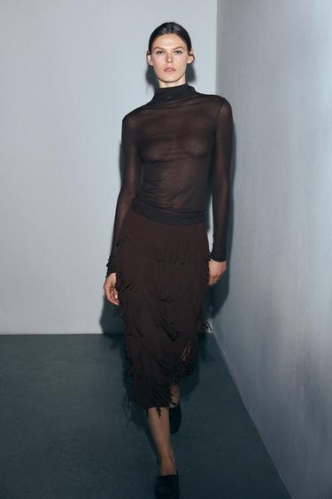 Zara {名称} - {颜色}