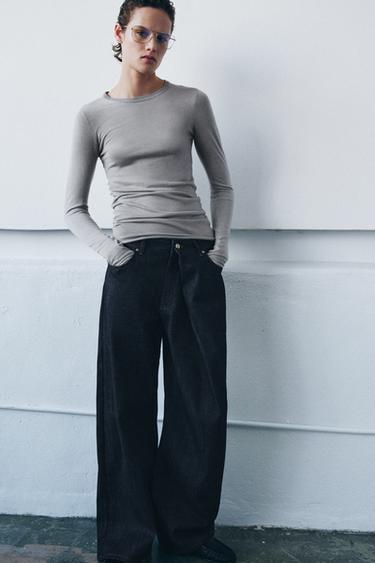 Zara {名称} - {颜色}