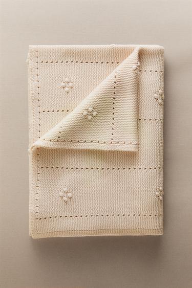 OPENWORK COTTON BABY BLANKET - Pink by Zara