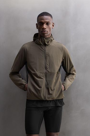 LIGHTWEIGHT COLOUR BLOCK TECHNICAL JACKET - Brown by Zara