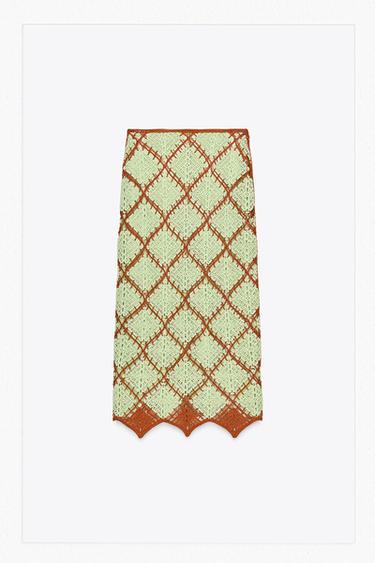 Zara {名称} - {颜色}