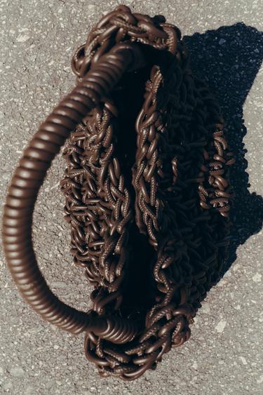 Zara {名称} - {颜色}