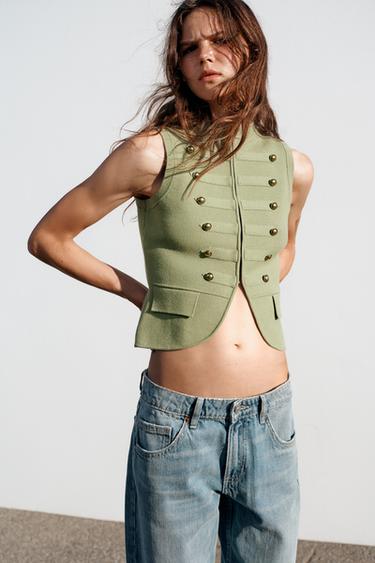 Zara {名称} - {颜色}