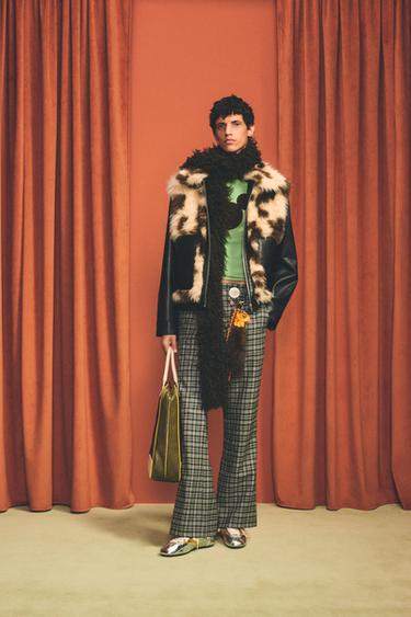 Zara {名称} - {颜色} - 0 图片