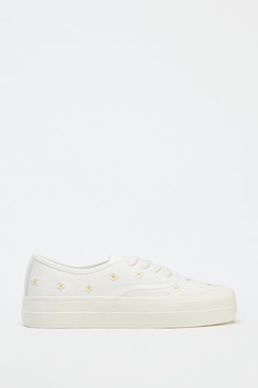 FLORAL EMBROIDERED TRAINERS - White by Zara