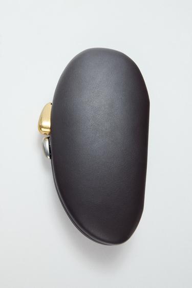 METALLIC CLOSURE CLUTCH - Chocolate by Zara