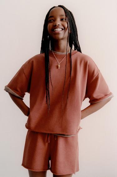 Zara {名称} - {颜色}