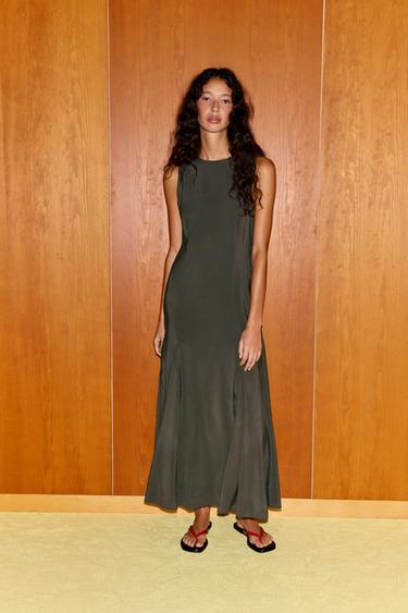 Zara {名称} - {颜色}