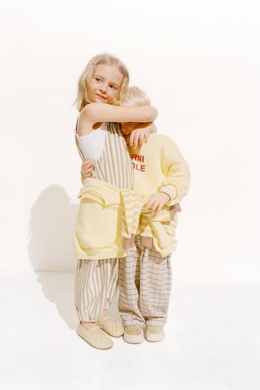 Zara {名称} - {颜色}