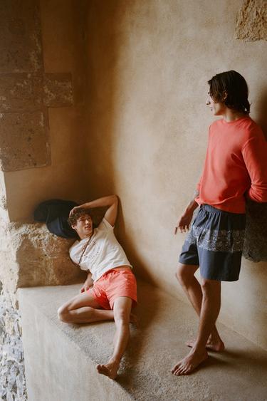 Zara {名称} - {颜色} - 0 图片