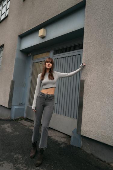 Zara {名称} - {颜色}