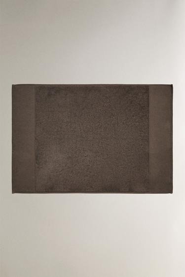 BATH MAT WITH WIDE EDGE - Dark mink by Zara