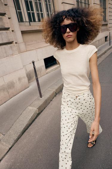 Zara {名称} - {颜色}