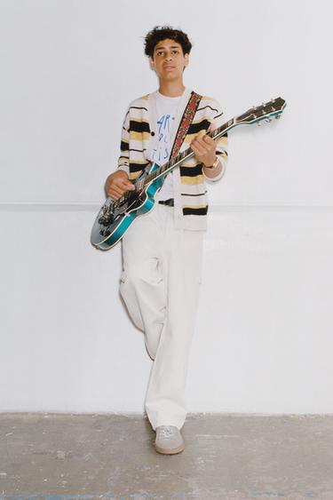 Zara {名称} - {颜色}