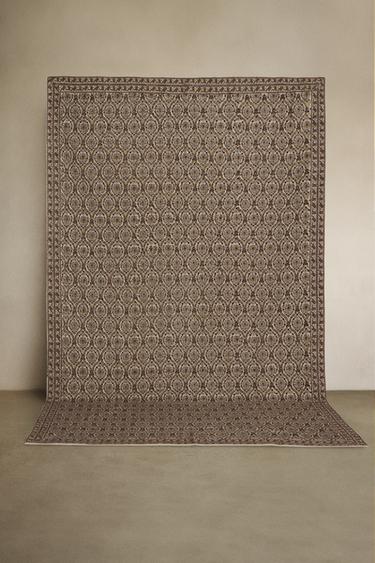 PAISLEY PRINT COTTON RUG - Burgundy by Zara