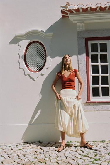 Zara {名称} - {颜色}