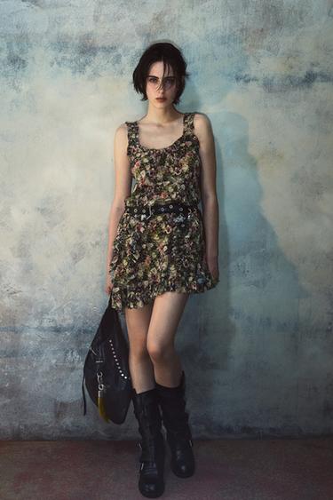 Zara {名称} - {颜色} - 0 图片